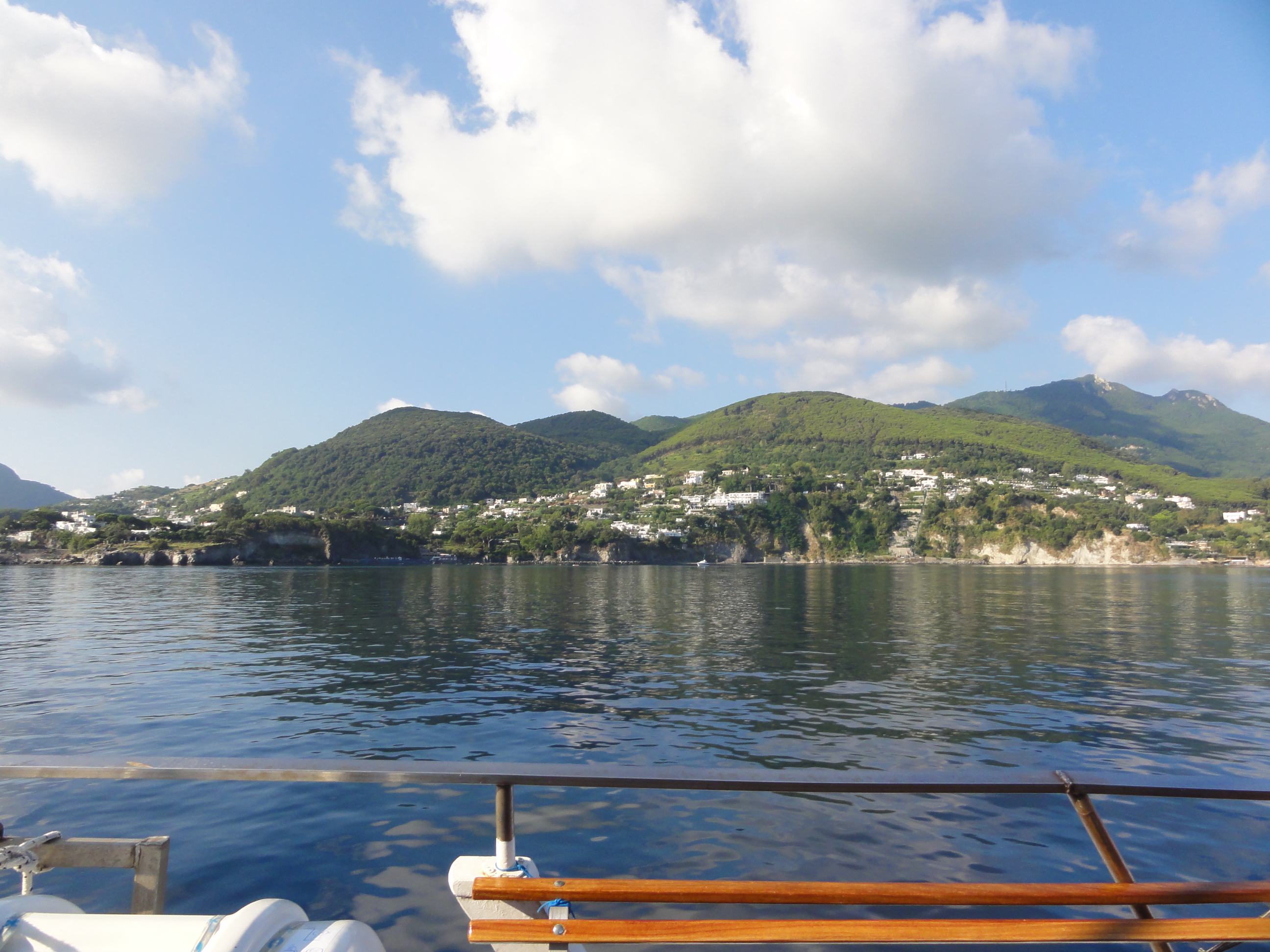 Wandern auf Ischia. Wanderwoche mit Transfer ab Flughafen Neapel Wandern auf Ischia. Wandern auf Ischia. Wanderwoche mit Transfer ab Flughafen Neapel